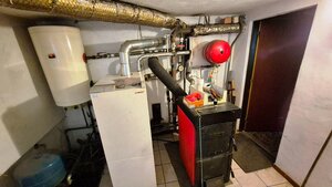 UDRŽIAVANÝ 6 IZBOVÝ RODINNÝ DOM, 1242m2, ÚDOL, — foto 15