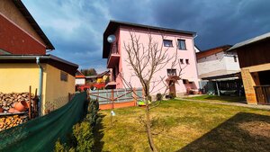 UDRŽIAVANÝ 6 IZBOVÝ RODINNÝ DOM, 1242m2, ÚDOL, — foto 20