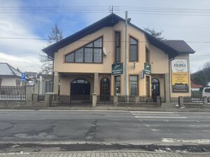 Prevádzková budova v obci Ľubotín na predaj — foto 2