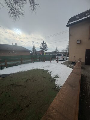 Prevádzková budova v obci Ľubotín na predaj — foto 21