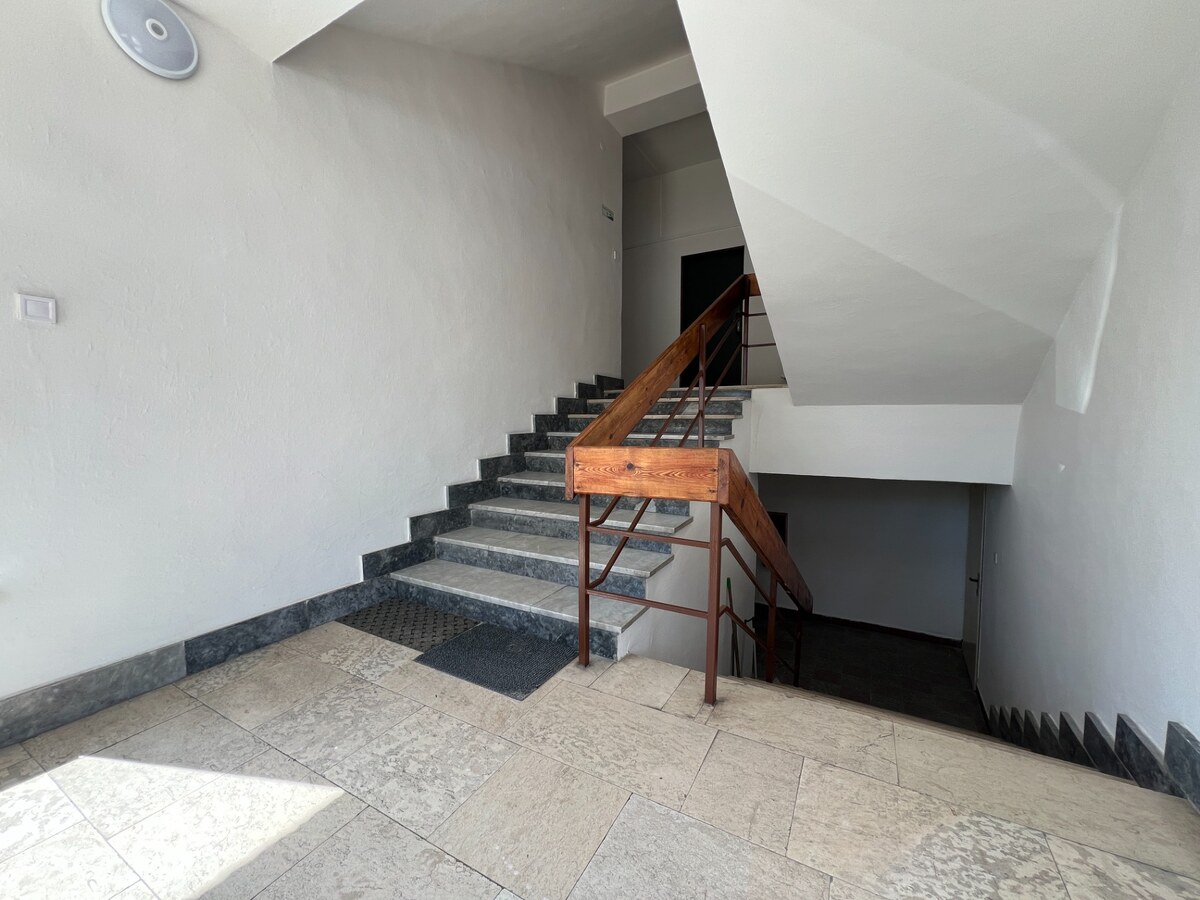 Prenájom kancelárskych priestorov – STARÁ ĽUBOVŇA – od 107,50 €/mes. — foto 12