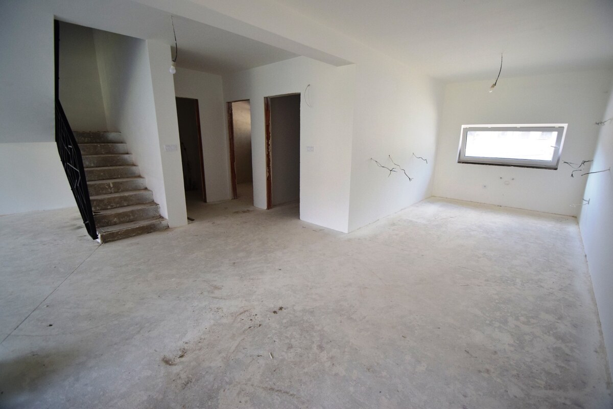 4 IZBOVÝ RODINNÝ  DOM - NOVOSTAVBA, HOLODOM, LESNICA — foto 5