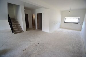 4 IZBOVÝ RODINNÝ  DOM - NOVOSTAVBA, HOLODOM, LESNICA — foto 5