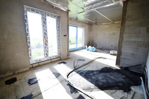 ROZOSTAVANÝ 4 IZBOVÝ RODINNÝ DOM, ŠIBENIČNÁ HORA — foto 6