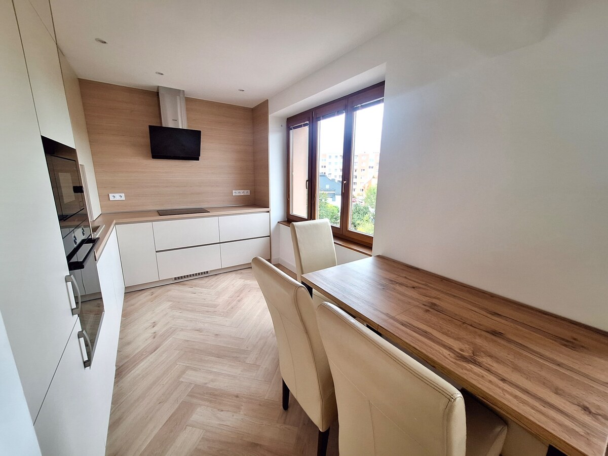 PRENÁJOM NOVOREKONŠTRUOVANÝ 2 IZBOVÝ BYT, BALKÓN, PREŠOV, UL. PAVL.NÁM — foto 5