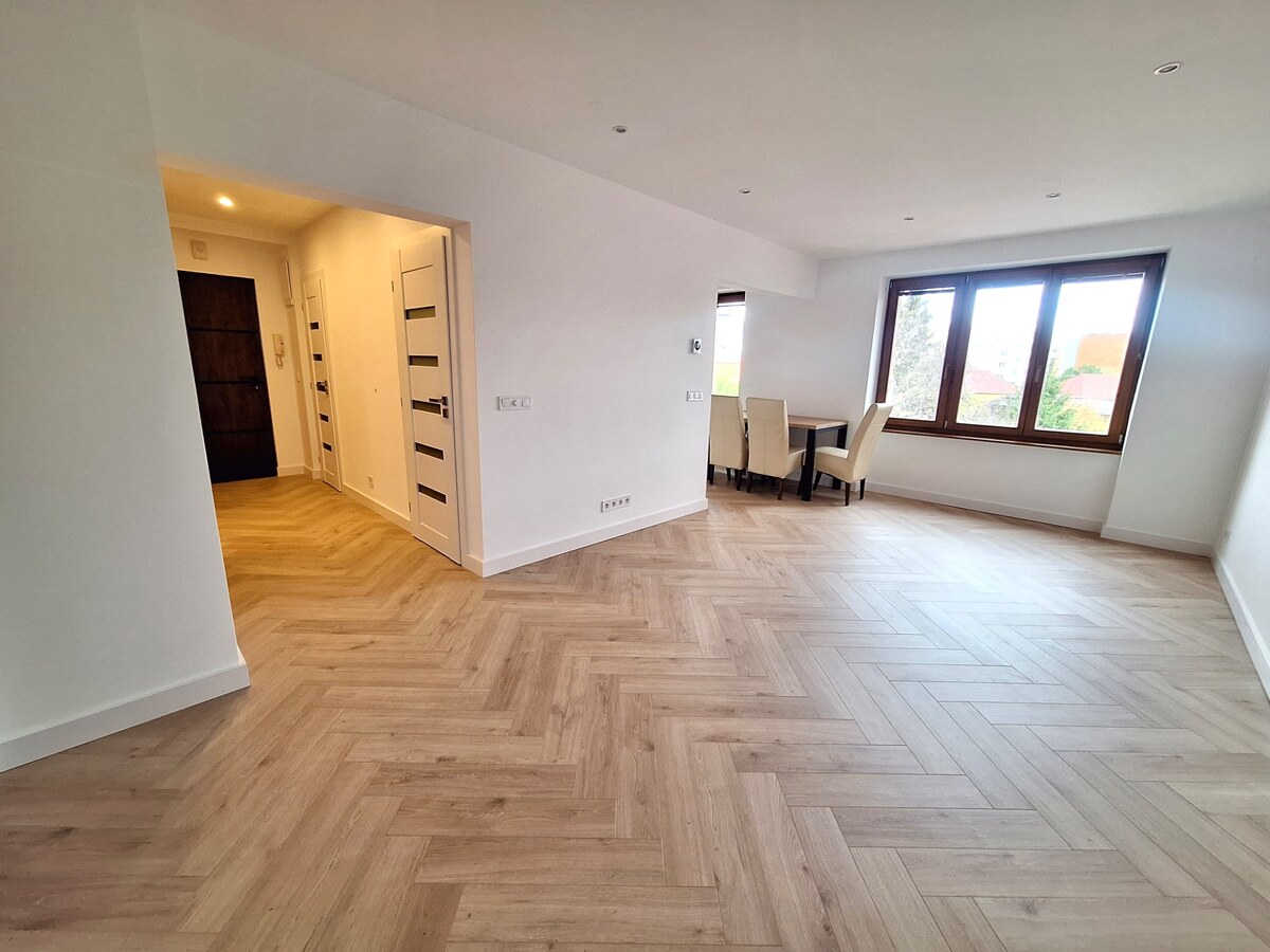 PRENÁJOM NOVOREKONŠTRUOVANÝ 2 IZBOVÝ BYT, BALKÓN, PREŠOV, UL. PAVL.NÁM — foto 7