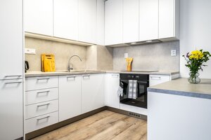 Na prenájom krásny 2- izb. byt s parkovacím miestom — foto 13
