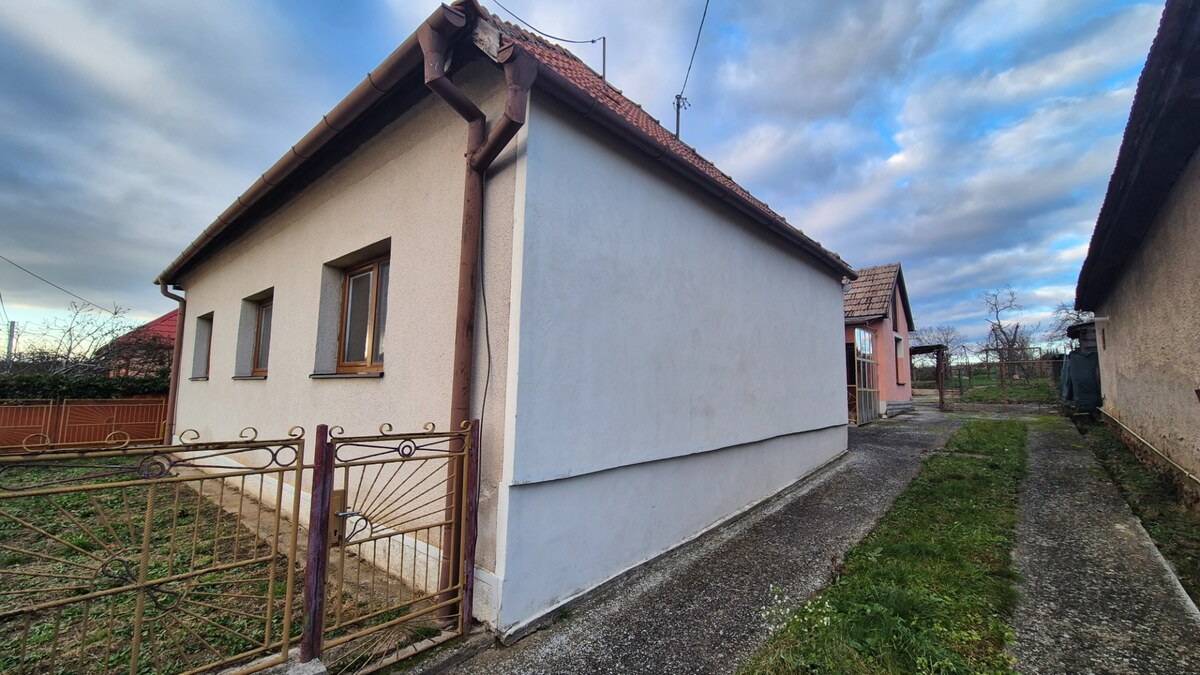5izbový rodinný dom Horné Obdokovce - záhrada — foto 2