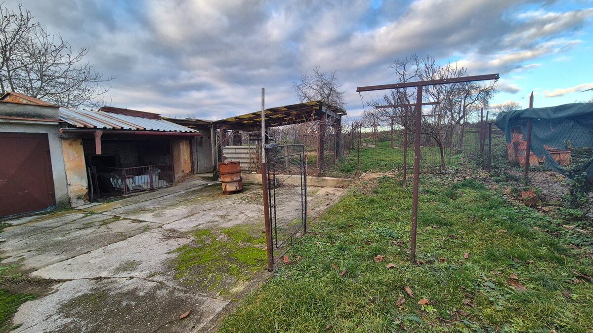 5izbový rodinný dom Horné Obdokovce - záhrada — foto 6