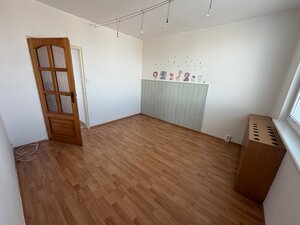 3 izbový byt s 2 balkónmi Topoľčany — foto 8