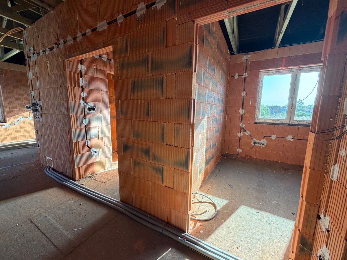Novostavba Rodinný dom Tovarníky pozemok 500 m2 — foto 12