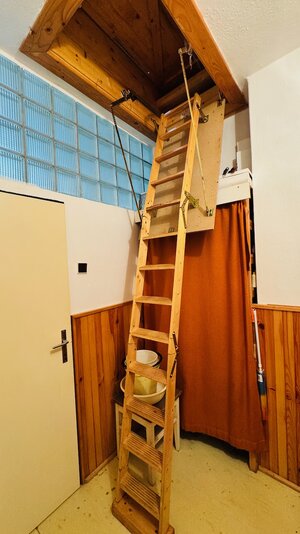 Na predaj rodinný dom (chalupa) V. Uherce v lese – pozemok 2974 m2 — foto 29