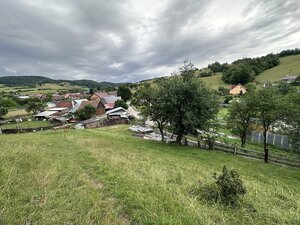 Pozemok na predaj – Horný Vadičov, 1071m2 — foto 3