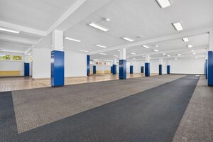 Obchodné  priestory námestie  2x600 m2 Topoľčany — foto 10