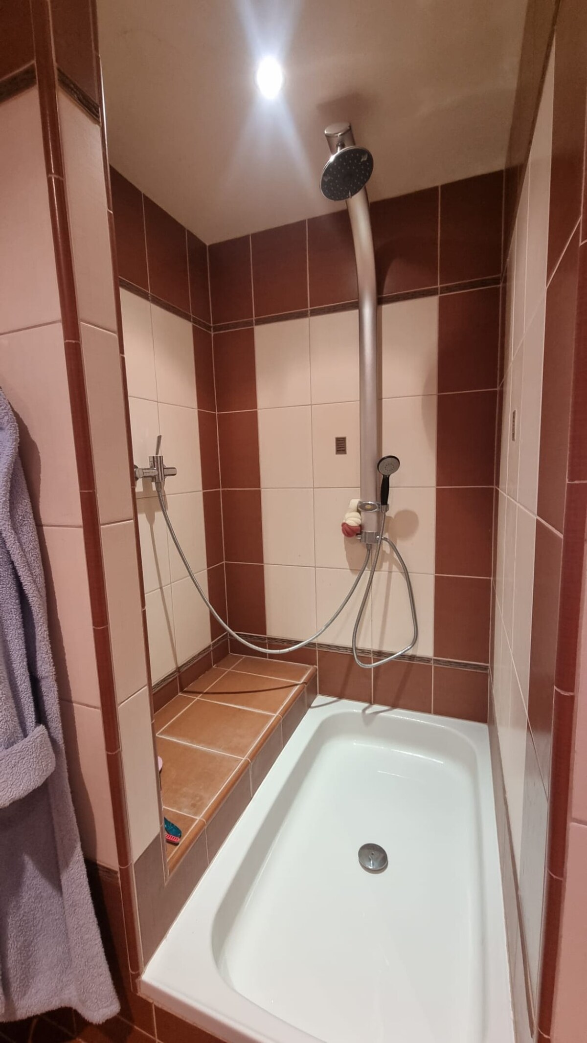 RD Svätoplukovo,  10 á. pozemkom REZERVÁCIA — foto 18