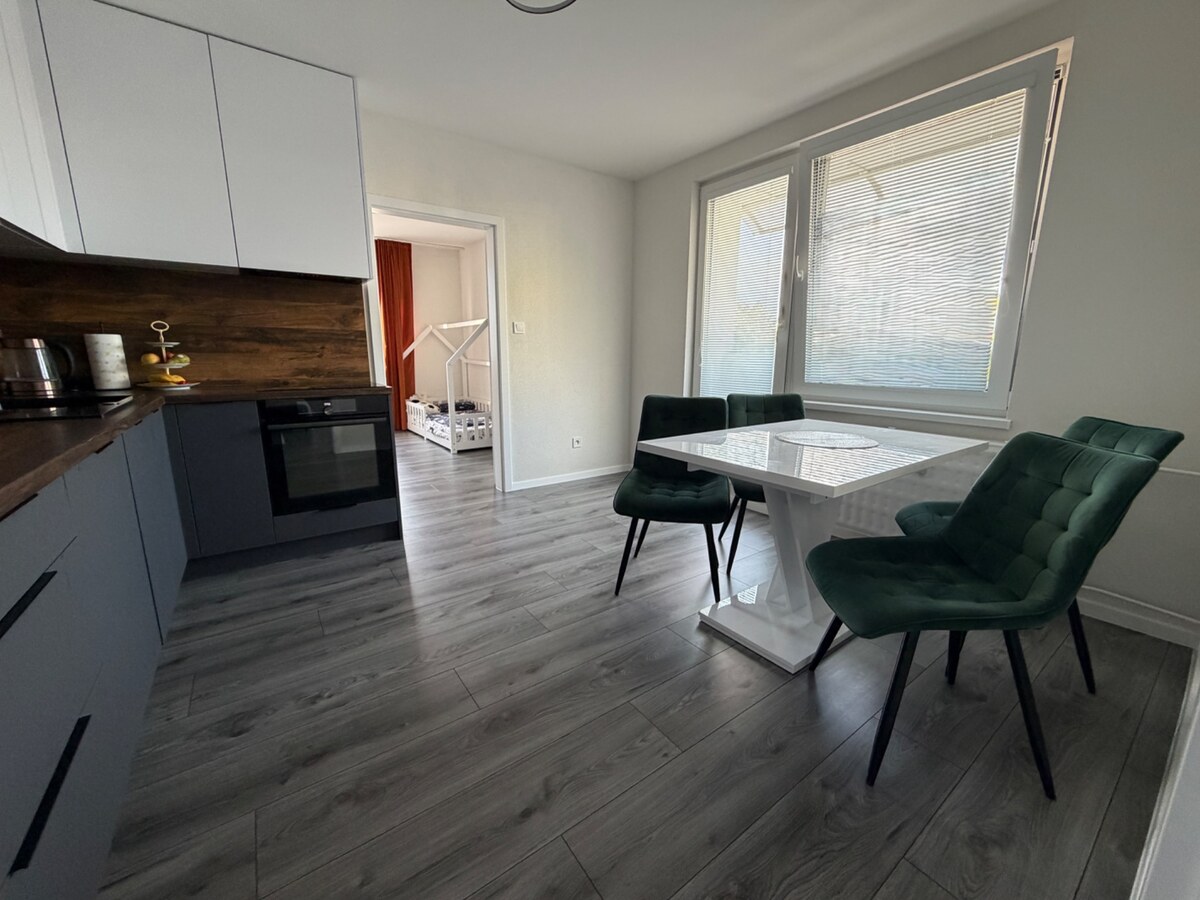 3 izbový byt s balkónom Topoľčany / VYPLATENA ZALOHA — foto 4