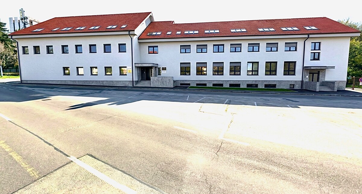Nebytový priestor 400m2, Lovinského ul., Staré Mesto — foto 2