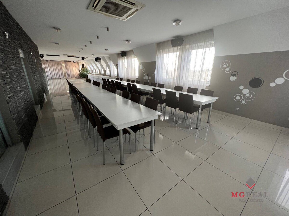 Polyfunkčná budova Topoľčany / NOVA ZNIŽENÁ CENA — foto 18