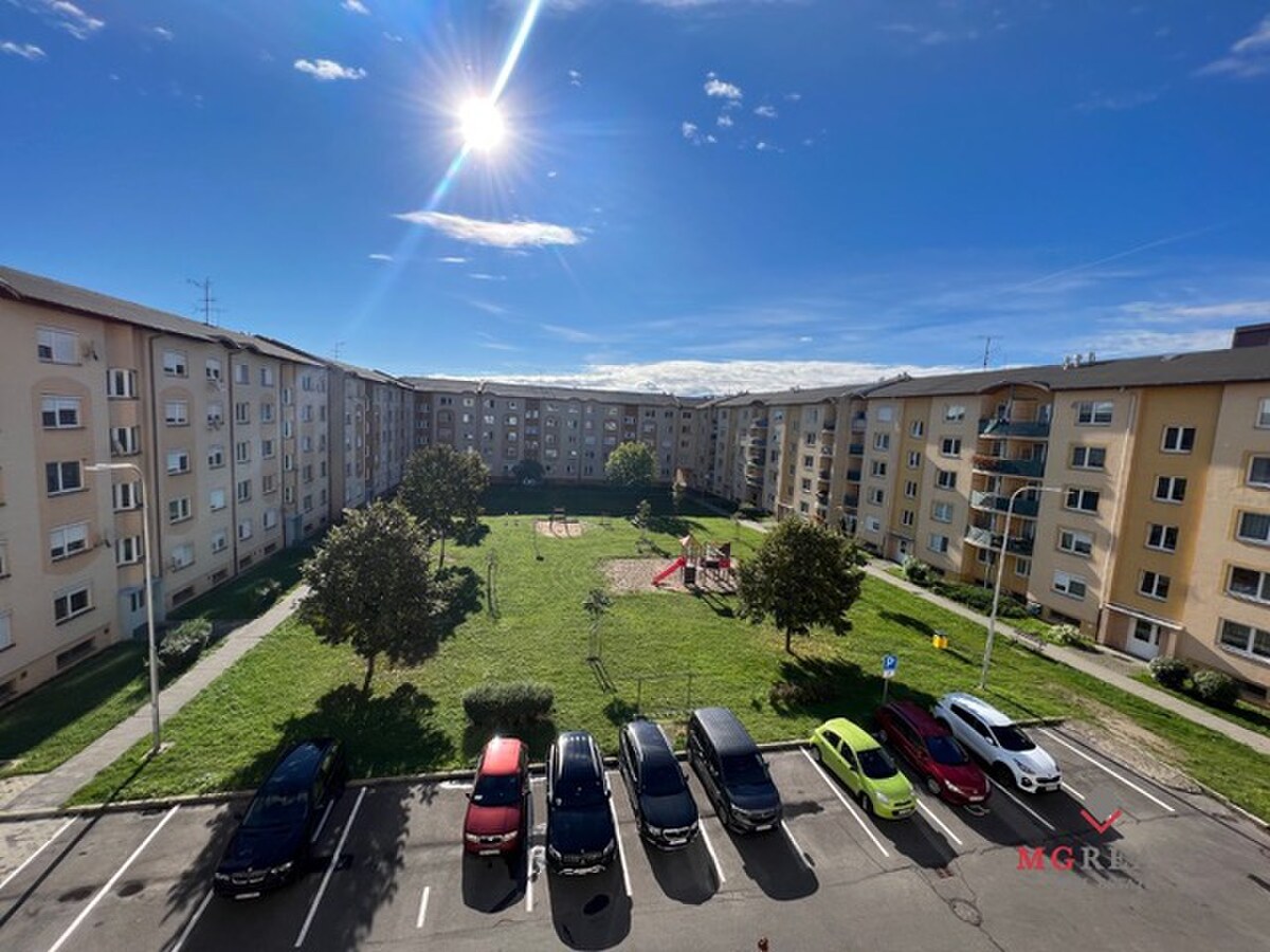 3 izbový byt s balkónom Topoľčany /PRENAJOM — foto 14