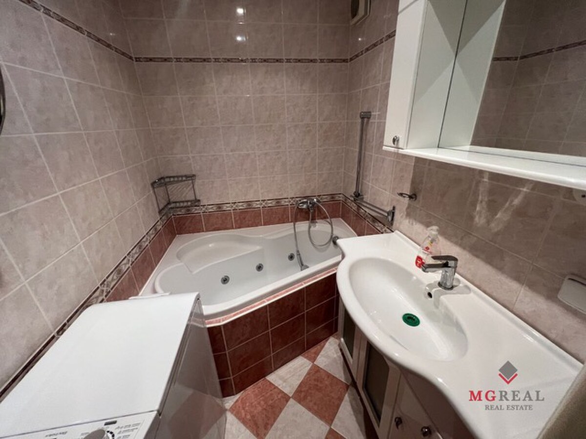 3 izbový byt s balkónom Topoľčany /PRENAJOM — foto 9