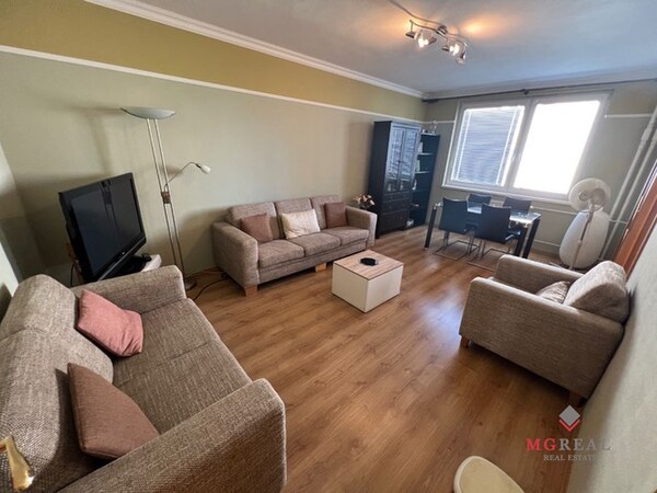 3 izbový byt s balkónom Topoľčany /PRENAJOM