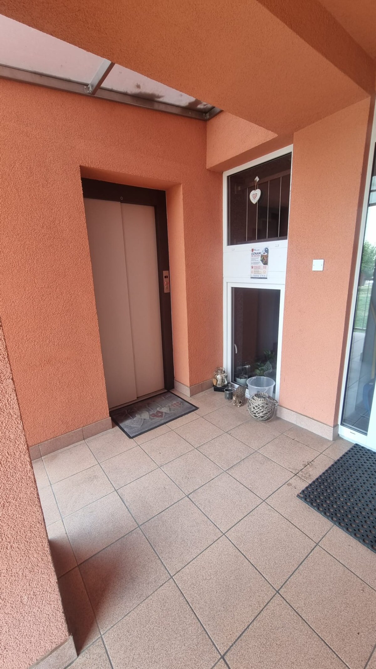 2 izbový byt Ivanka pri Nitre s parkovacím miestom — foto 2