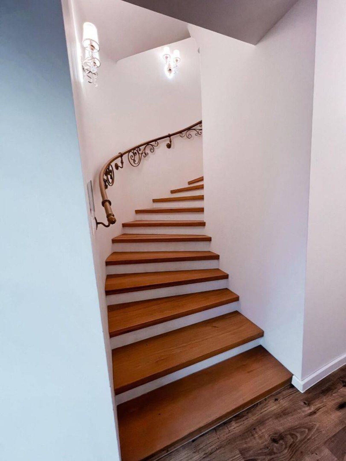 Polyfunkčná budova Bošany — foto 16
