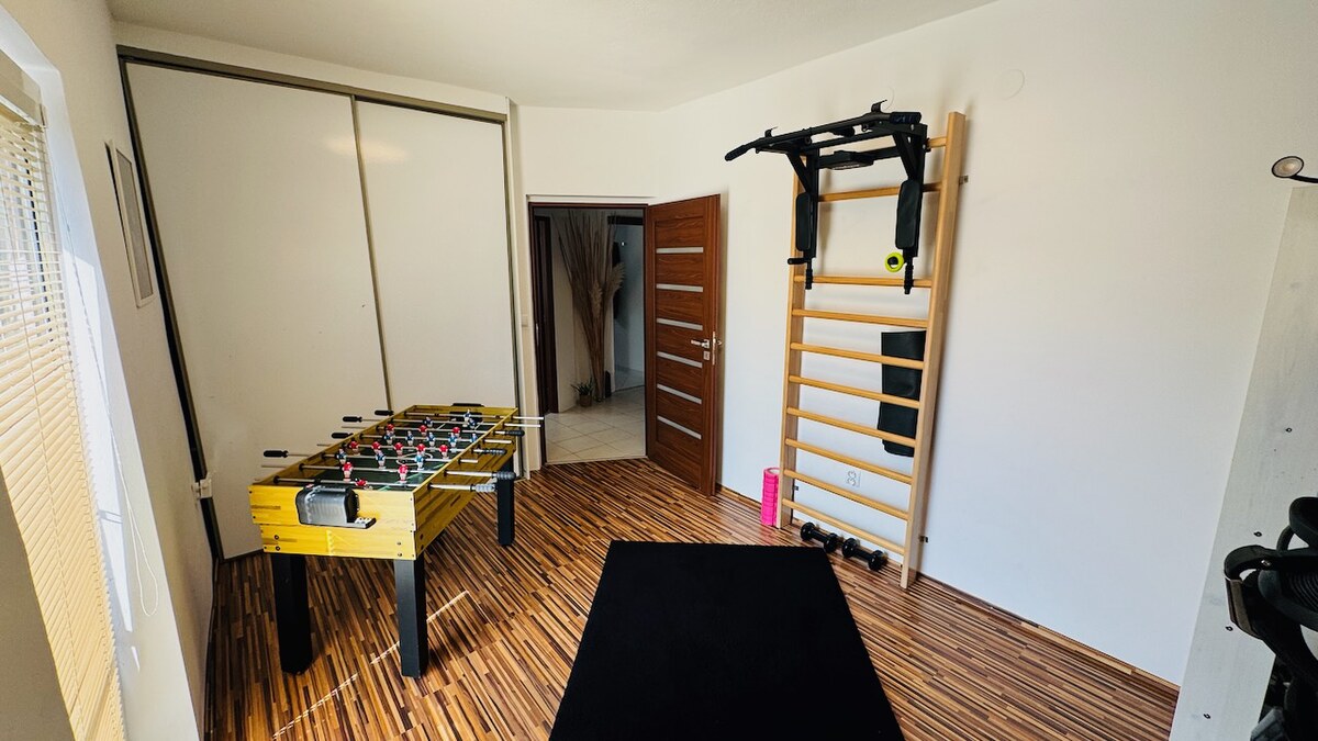 Na predaj 5 i dvojgeneračný RD Radobica - pozemok 1256 m² — foto 24