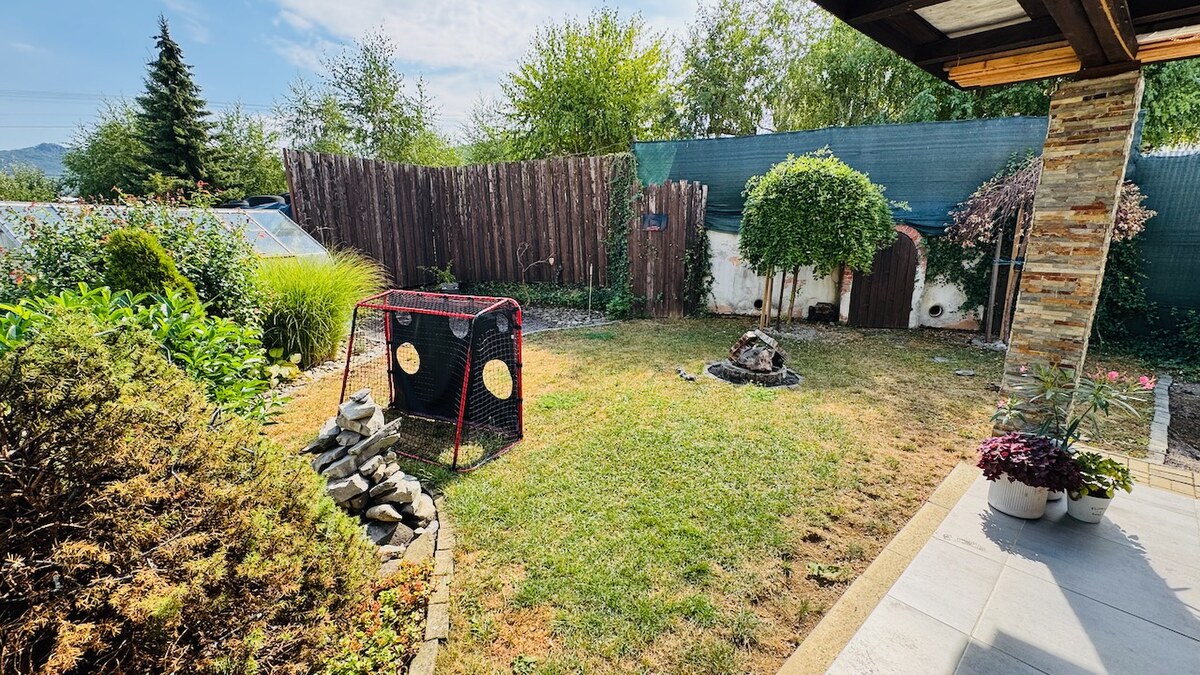Na predaj 5 i dvojgeneračný RD Radobica - pozemok 1256 m² — foto 8