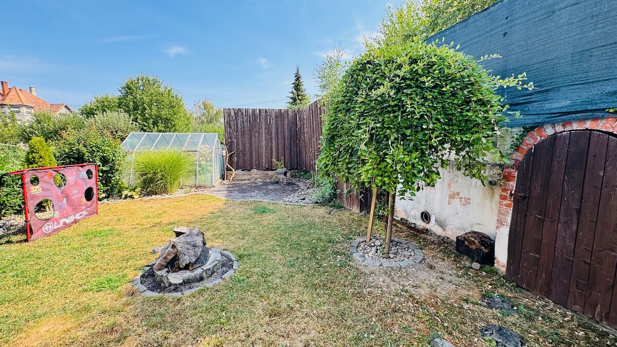 Na predaj 5 i dvojgeneračný RD Radobica - pozemok 1256 m² — foto 9
