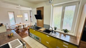 Na predaj 5 i dvojgeneračný RD Radobica - pozemok 1256 m² — foto 17