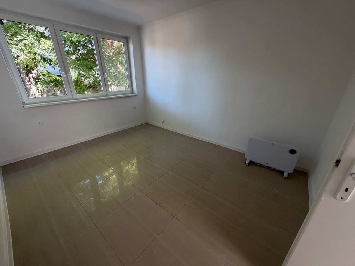 3 izbový byt s balkónom Topoľčany / VYPLATENA ZALOHA — foto 4
