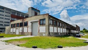 Na prenájom hala v Partizánskom v areáli závodov –  2663 m2 — foto 1