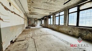 Na prenájom hala v Partizánskom v areáli závodov –  2663 m2 — foto 12