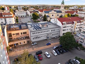 Obchodné priestory na námestí Topoľčany  PRENÁJOM — foto 2
