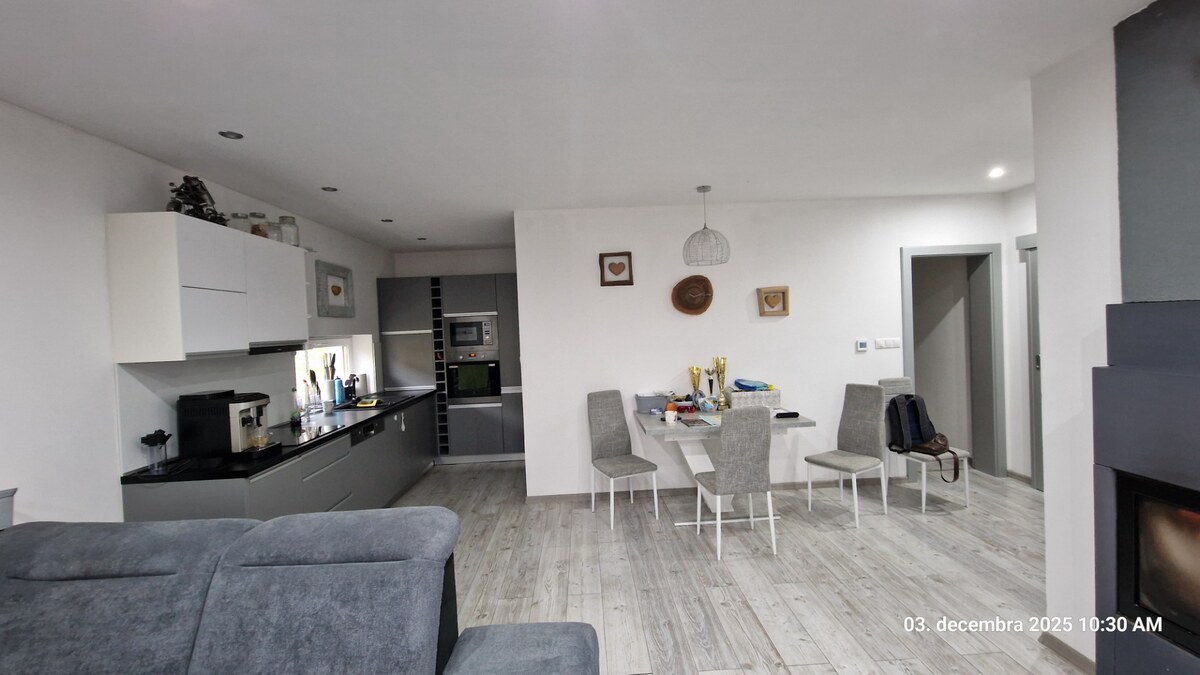 Nový rodinný dom, 7 minút od centra Košíc v tichej uličke pod lesom — foto 7