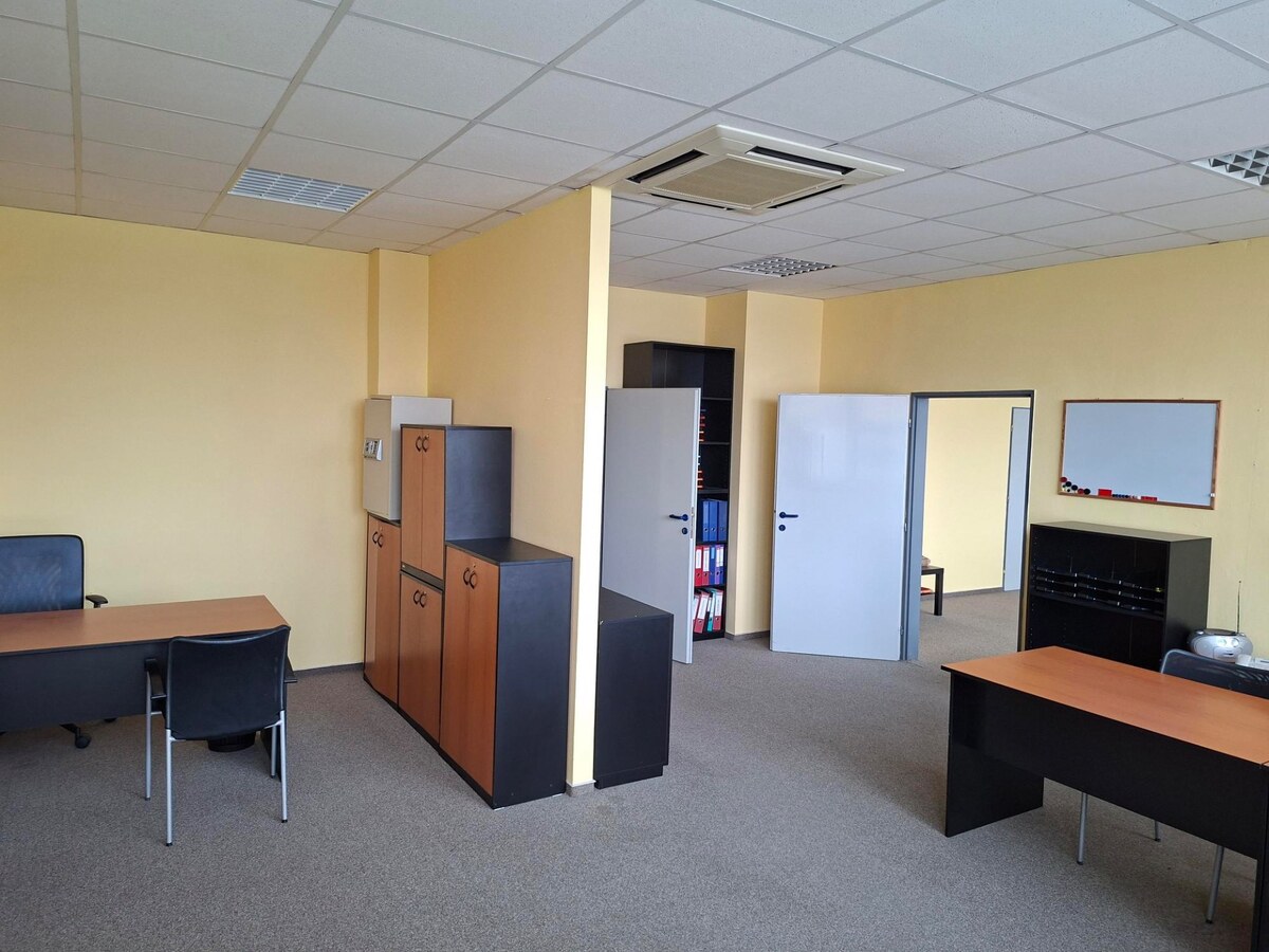 TOP CENA: Administratíva 420m2, Dúbravka — foto 12