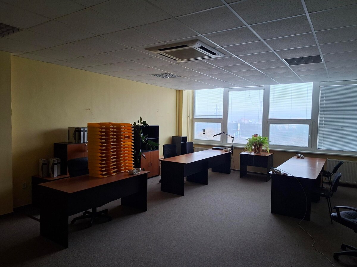 TOP CENA: Administratíva 420m2, Dúbravka — foto 8