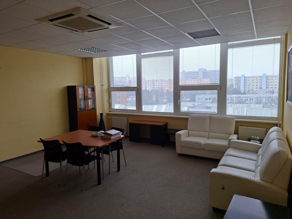 TOP CENA: Administratíva od 40m2, Dúbravka — foto 2
