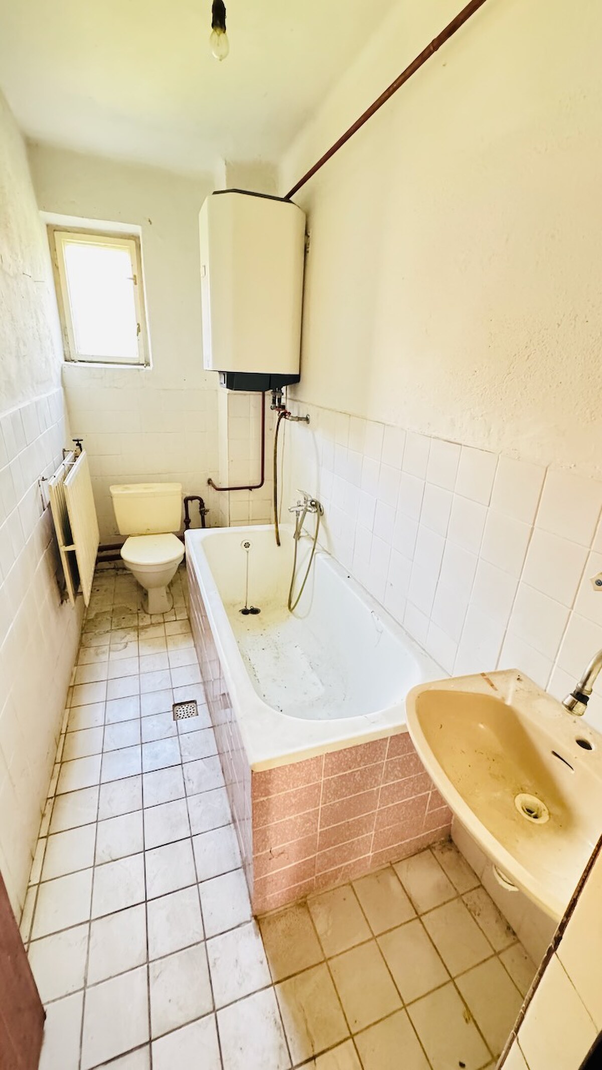 Na predaj 6-izbový rodinný dom (dvojdom) v Pažiti, pozemok 1445 m² — foto 19