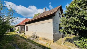 Na predaj 6-izbový rodinný dom (dvojdom) v Pažiti, pozemok 1445 m² — foto 2