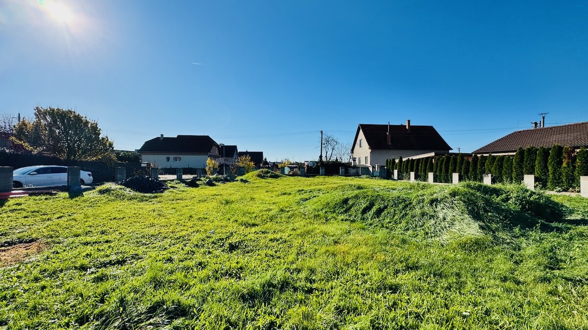 Na predaj stavebný pozemok 861 m² Partizánske – Veľké Bielice