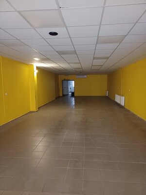 Prenájom obchod. priestoru 165 m2 a kanc. pri City aréne v Trnave — foto 4