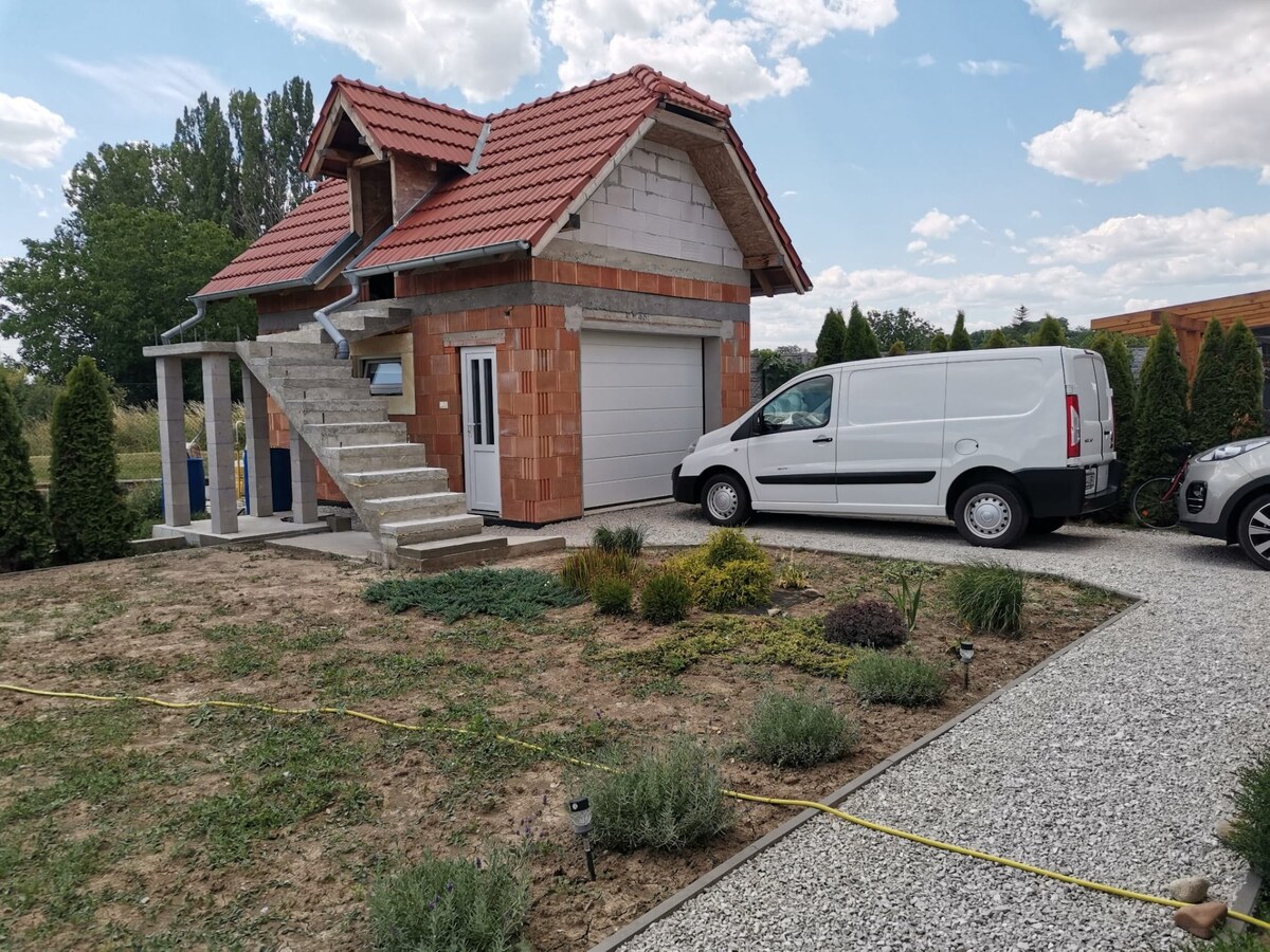 6 - izbový rodinný dom v obci Ratkovce, novostavba — foto 4