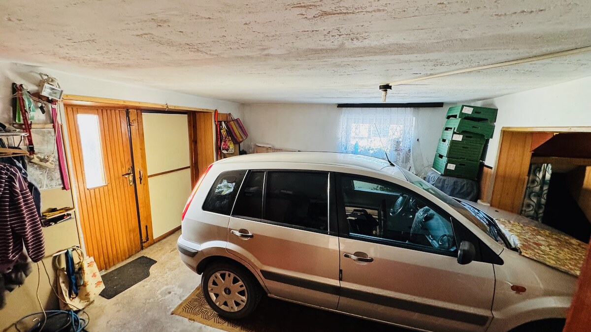 Na predaj dvojgeneračný 6 i RD Horná Ves - pozemok 800 m2 — foto 30