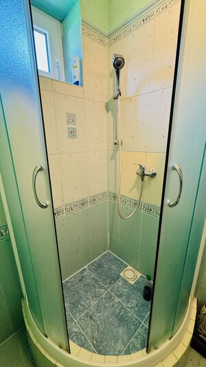 Na predaj dvojgeneračný 6 i RD Horná Ves - pozemok 800 m2 — foto 14