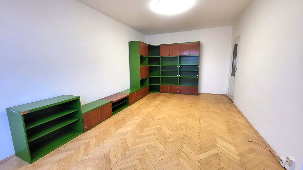 Prenajom - 3izbový byt Topoľčany, Krusovska — foto 3