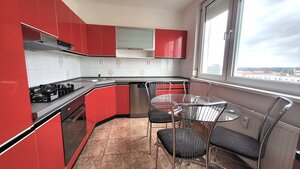 Prenajom - 3izbový byt Topoľčany, Krusovska — foto 1