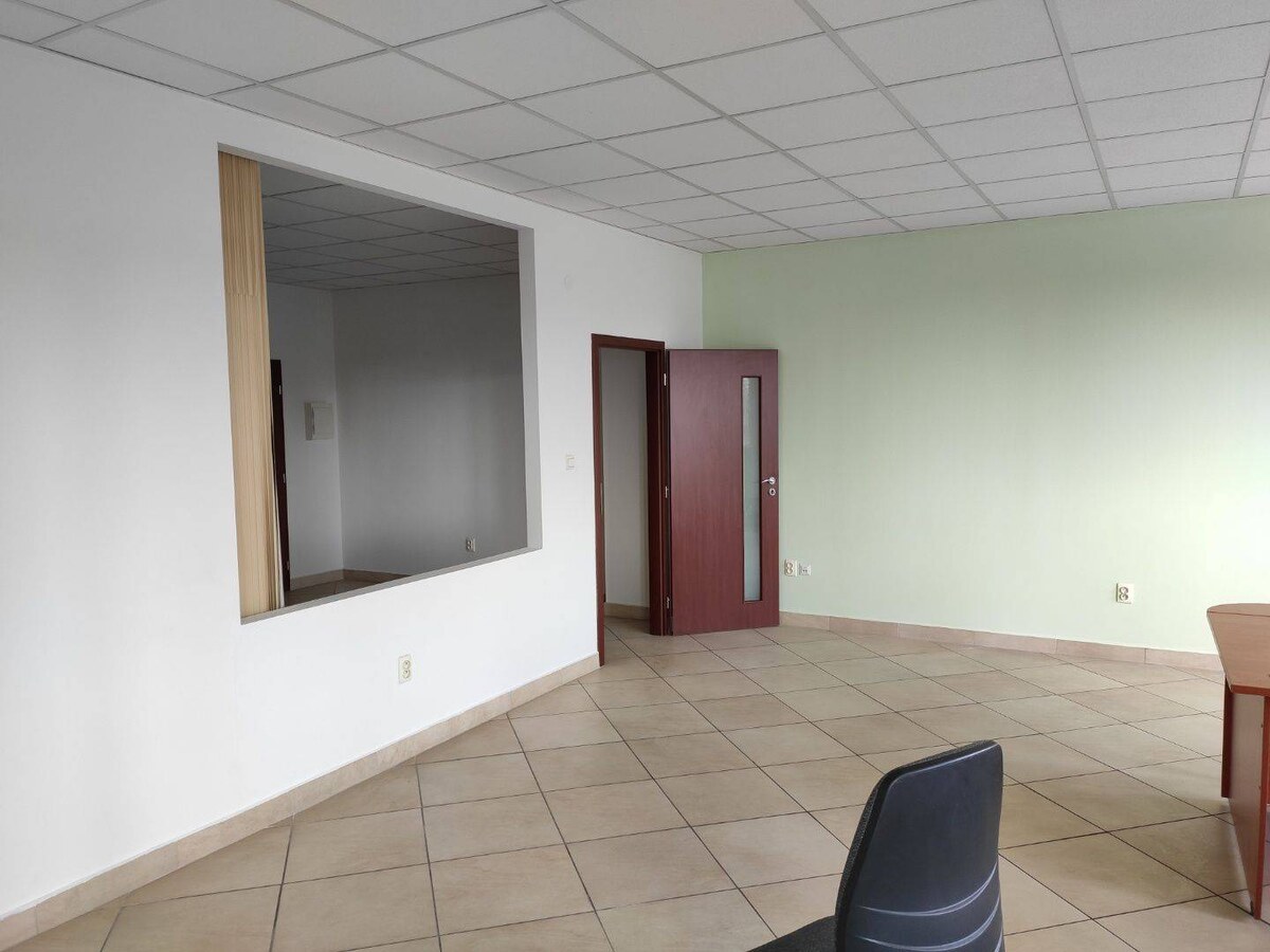 Kancelárske priestory 120 m2, Bratislava-Ružinov, Tomášikova, internet — foto 9