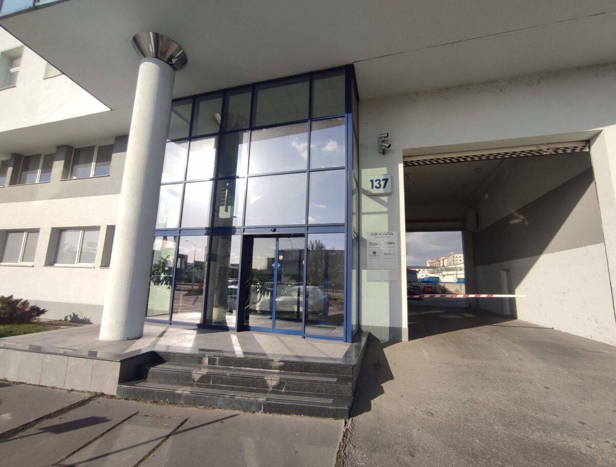 Skladovo - výrobné priestory / showroom 246m2, Vajnorská ul., Nové Mes — foto 4